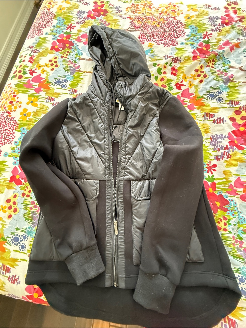 Zella Hybrid Puffer Hooded Jacket Black Like New 🖤